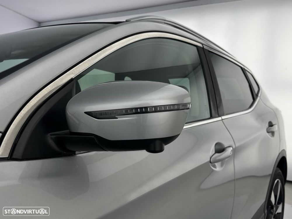 Nissan Qashqai 1.5 dCi N-Connecta - 29