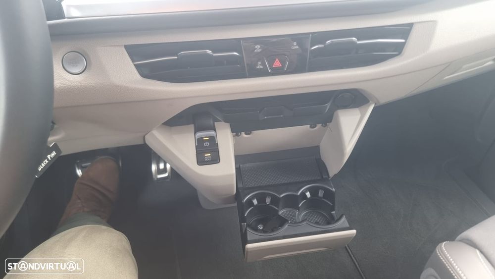 VW Multivan 2.0 TDI Style Longa DSG - 28