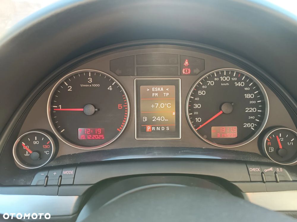 Audi A4 Avant 3.0 TDI DPF quattro tiptronic - 9