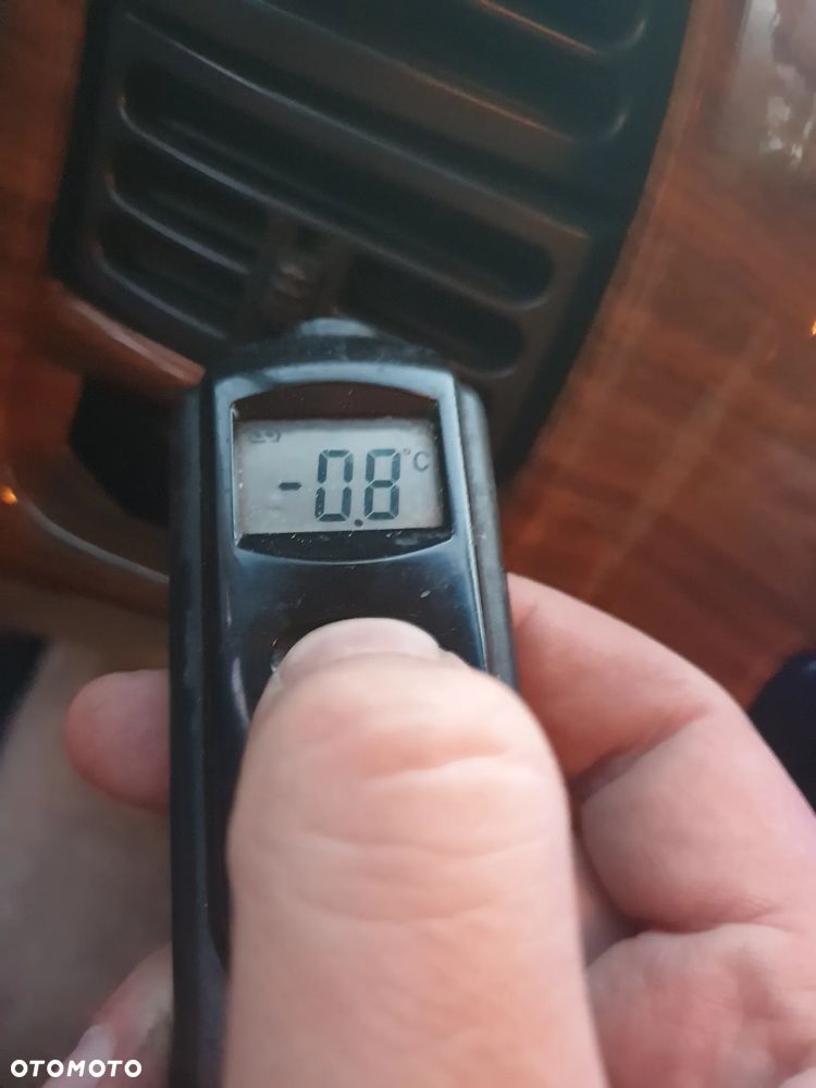 Chevrolet Astro - 26