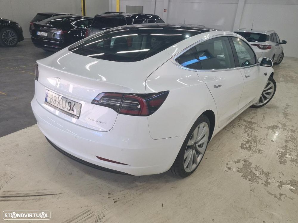 Tesla Model 3 Performance Dual Motor AWD - 4