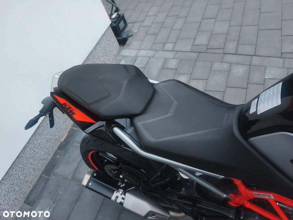 KTM Duke - 24