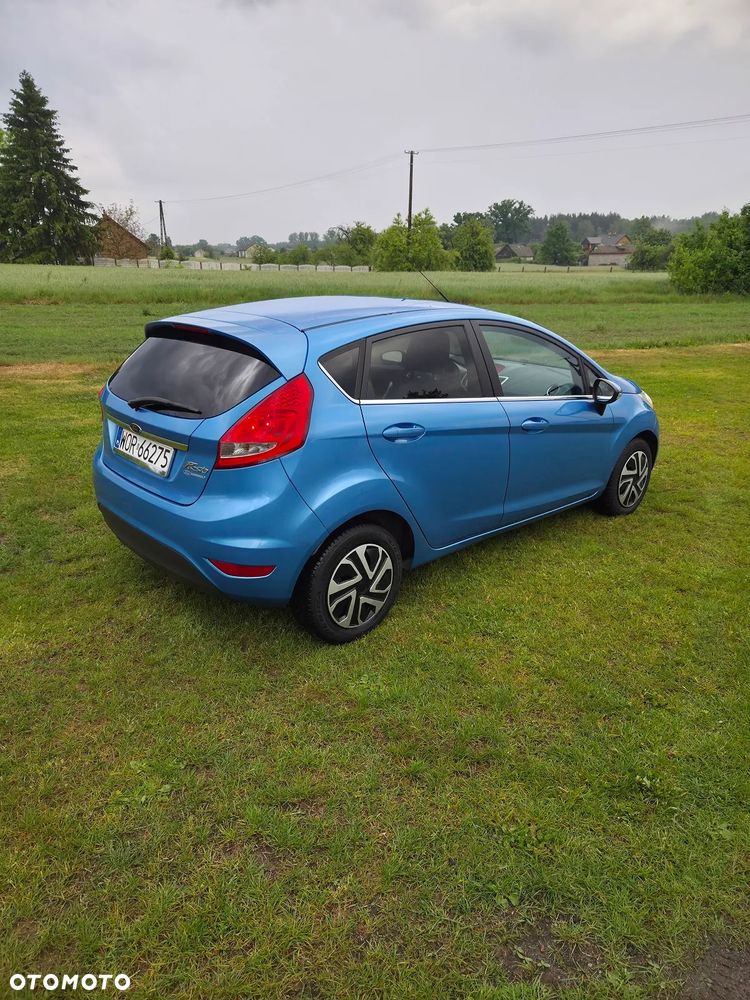 Ford Fiesta 1.4 Titanium - 13