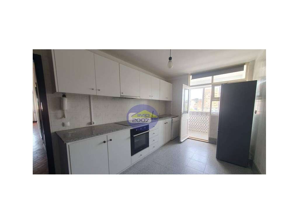 Apartamento T3 em Jovim - Grande imagem: 2/14
