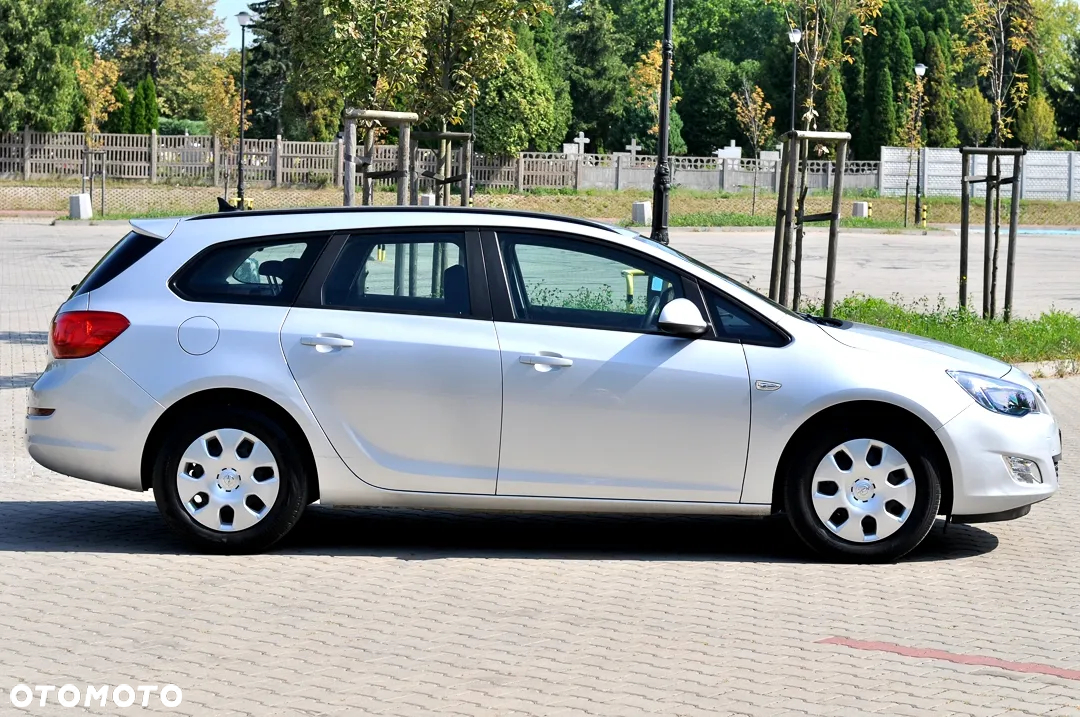 Opel Astra IV 1.7 CDTI Sport - 4