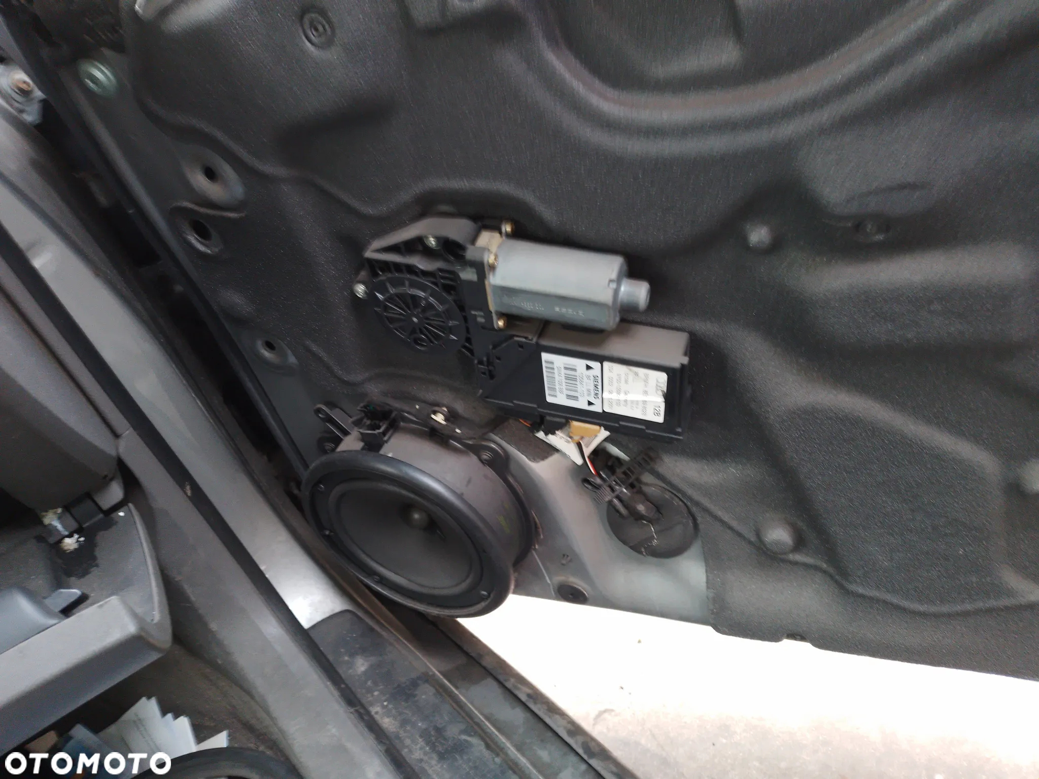 AUDI A4 B6 AVANT 00-06 2.5 TDI QUATTRO ZDERZAK PRZÓD LY7Q - 23