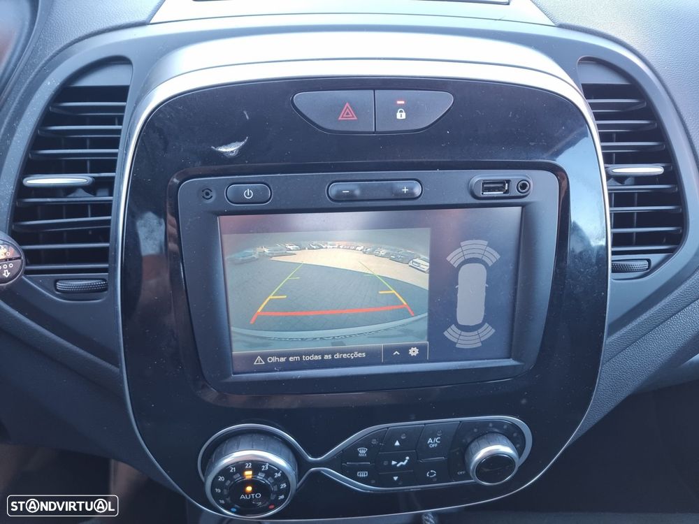 Renault Captur 1.5 dCi Exclusive - 25