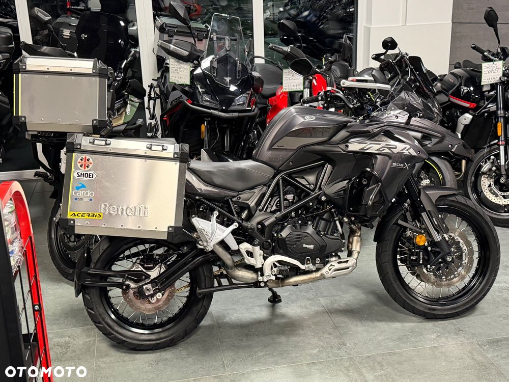 Benelli TRK 502X - 4