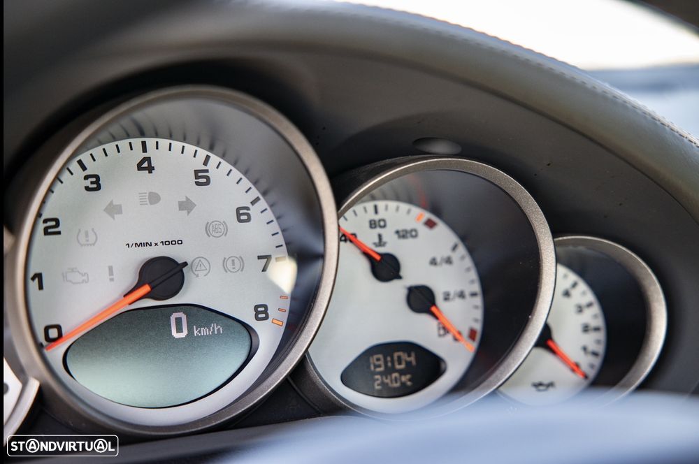 Porsche 911 (997) Carrera S - 26