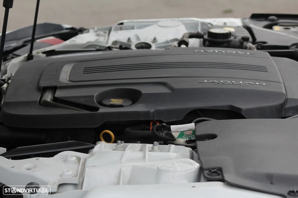 Jaguar F-Type 2.0 i4 R-Dynamic Black - 38