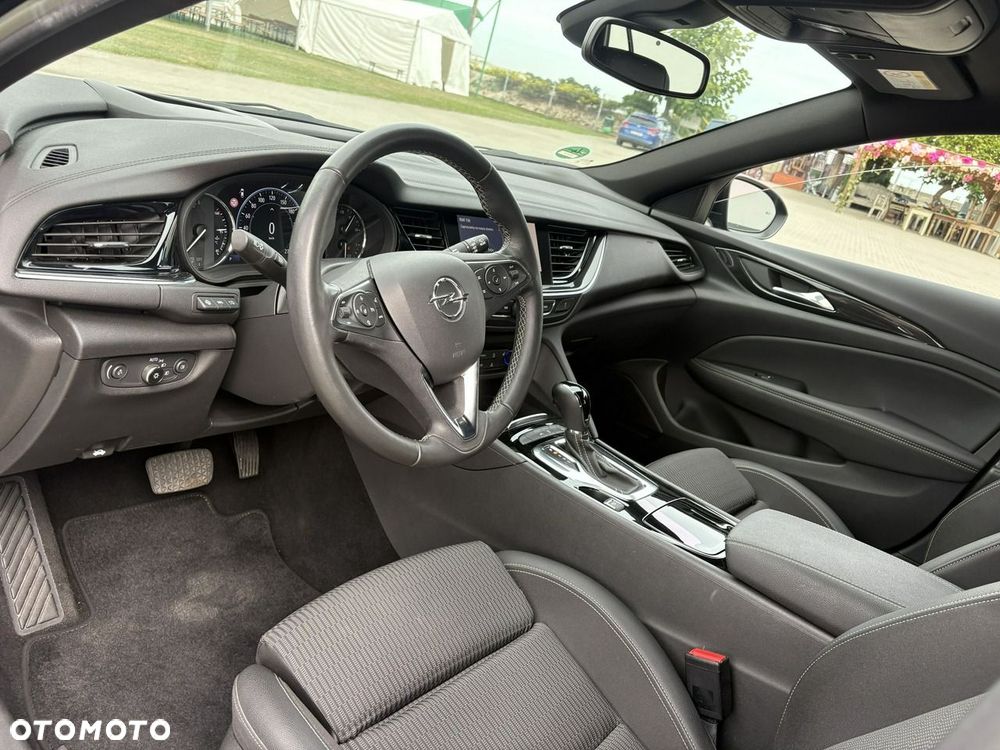 Opel Insignia 2.0 CDTI Business Elegance S&S - 10