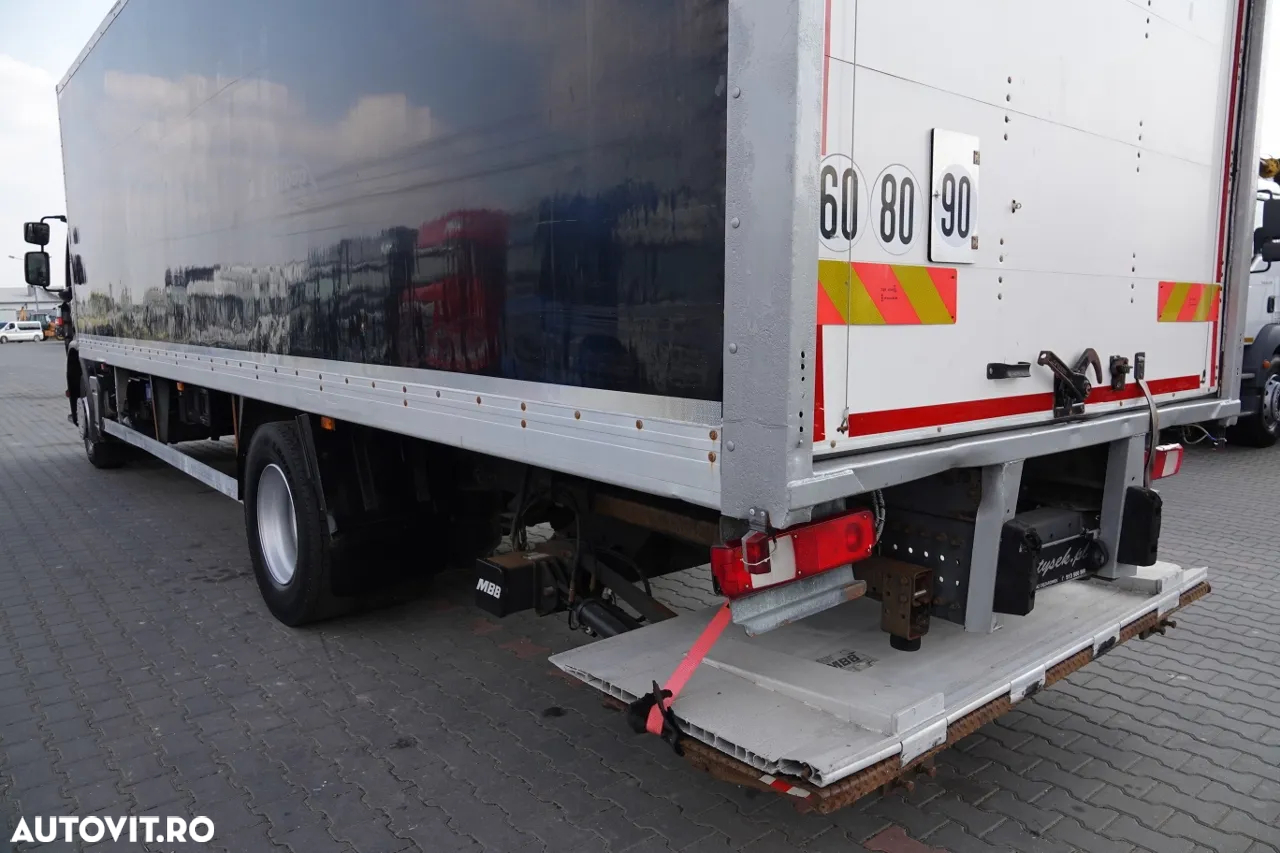 Renault PREMIUM 280 DXI / CONTAINER - 8.9 M / SOLO / LIFT - 8