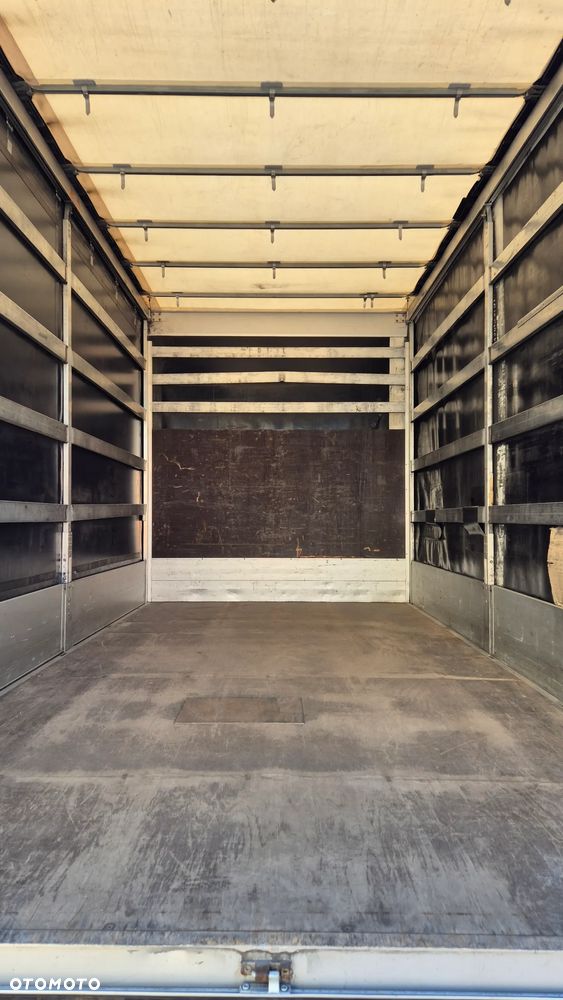 Iveco Daily 35S18 - 25