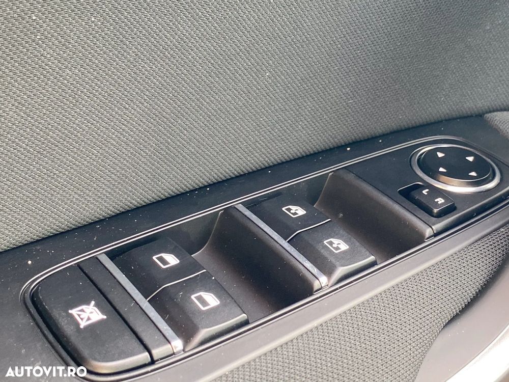 Kia XCeed 1.5 T-GDI 7DCT City - 15