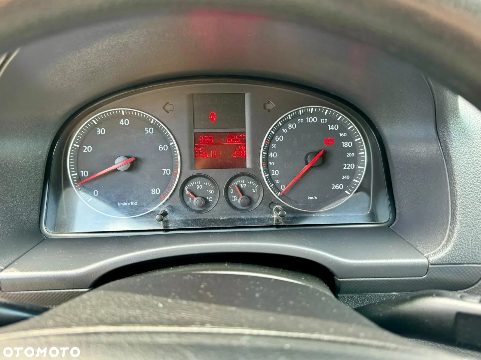Volkswagen Caddy - 18