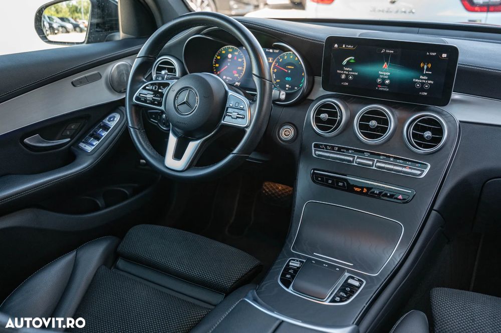 Mercedes-Benz GLC 300 e 4Matic 9G-TRONIC - 16