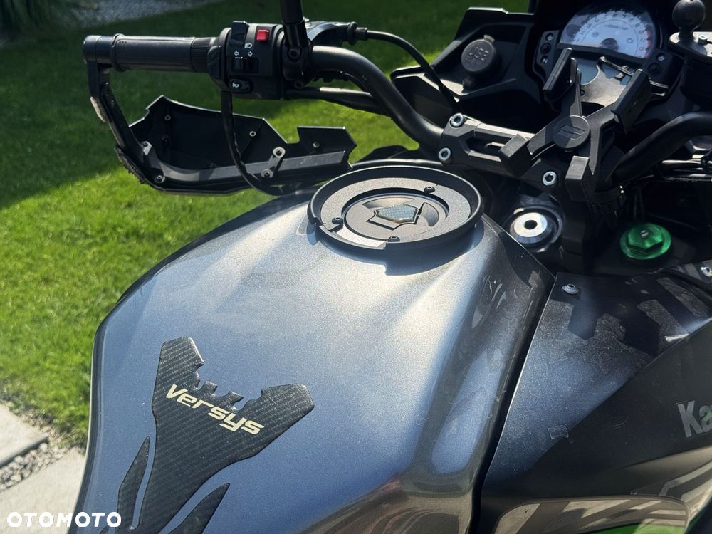 Kawasaki Versys 650 - 18