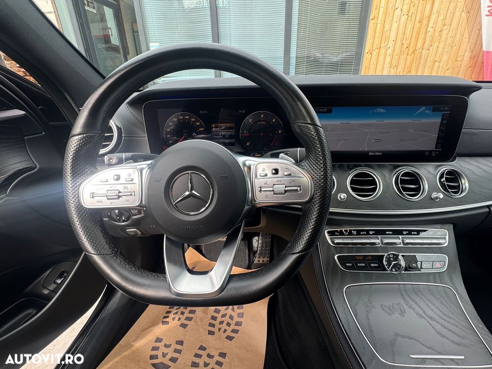 Mercedes-Benz E - 17