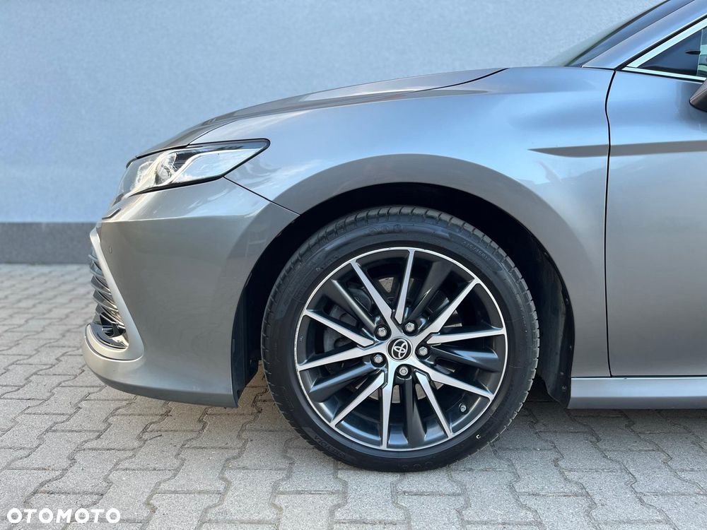 Toyota Camry 2.5 Hybrid Prestige CVT - 4