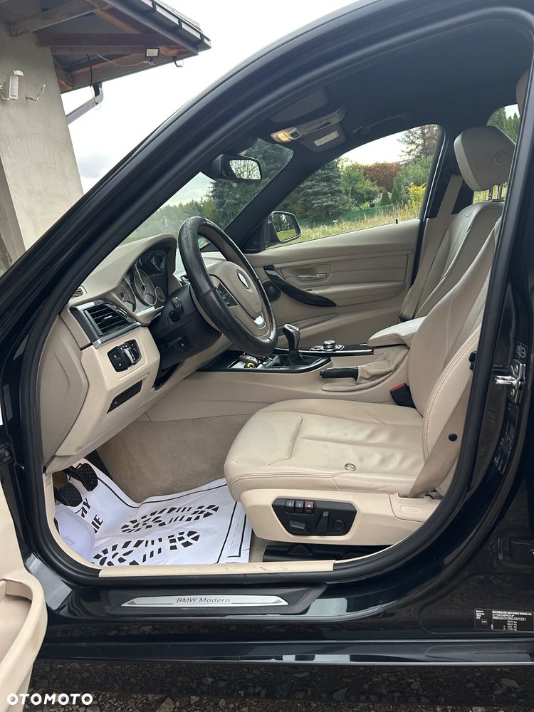 BMW Seria 3 320d - 11