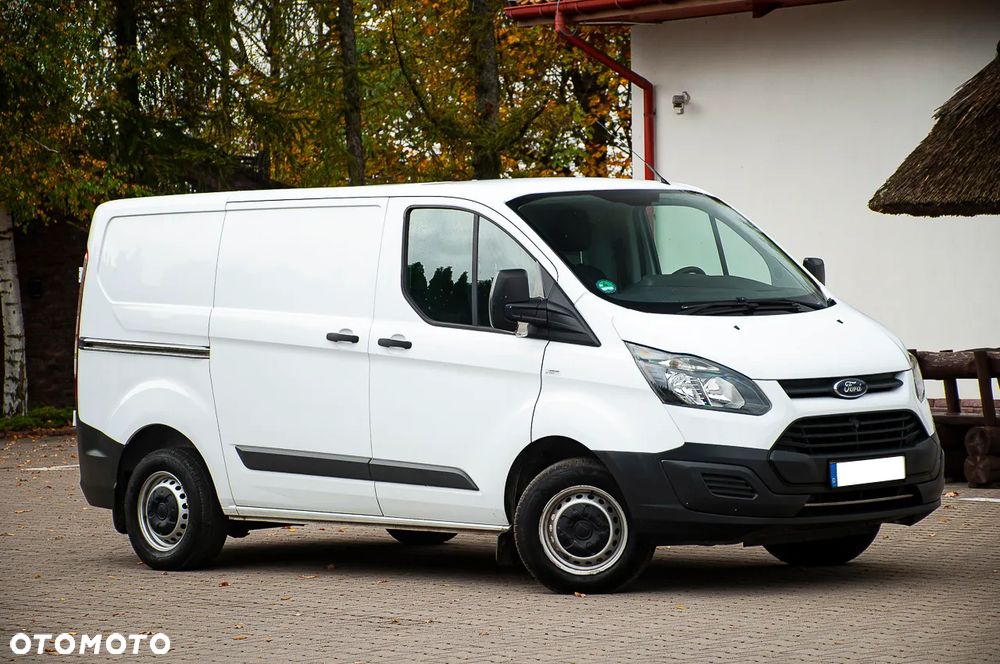 Ford TRANSIT CUSTOM - 11