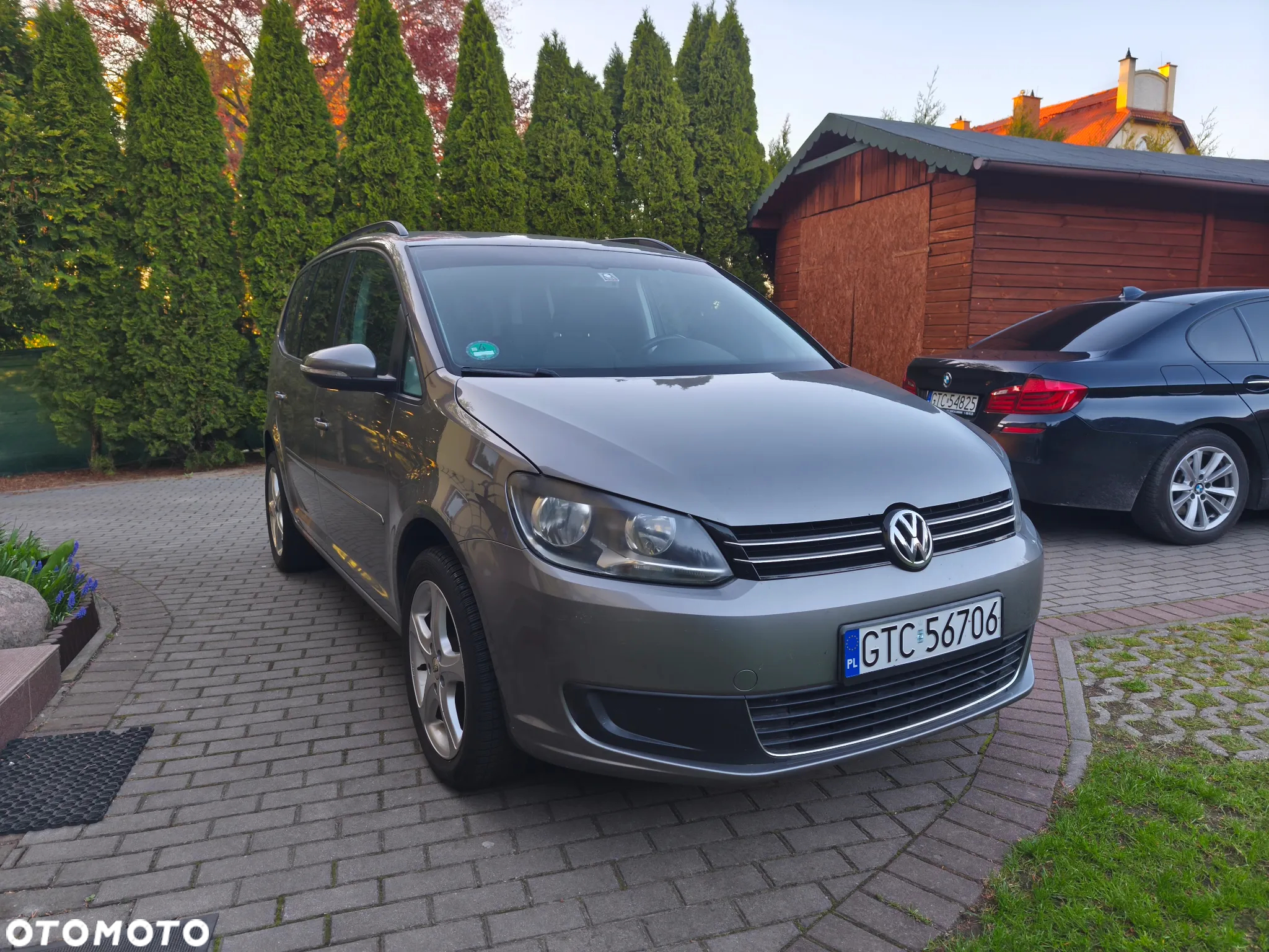 Volkswagen Touran - 5