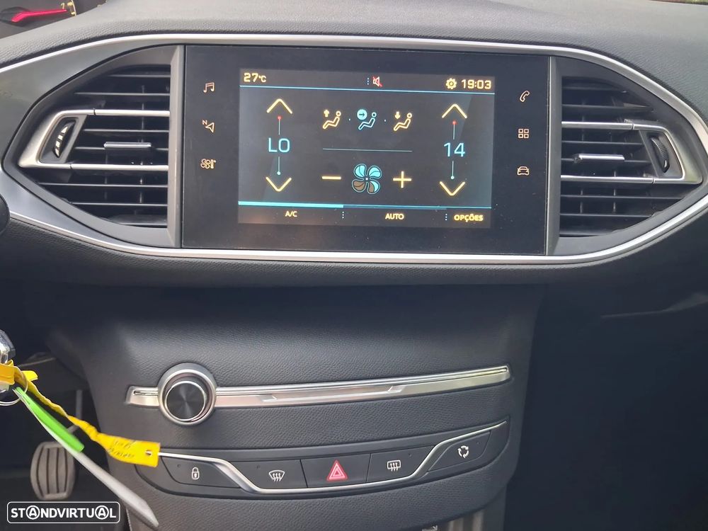 Peugeot 308 1.5 BlueHDi Style - 11