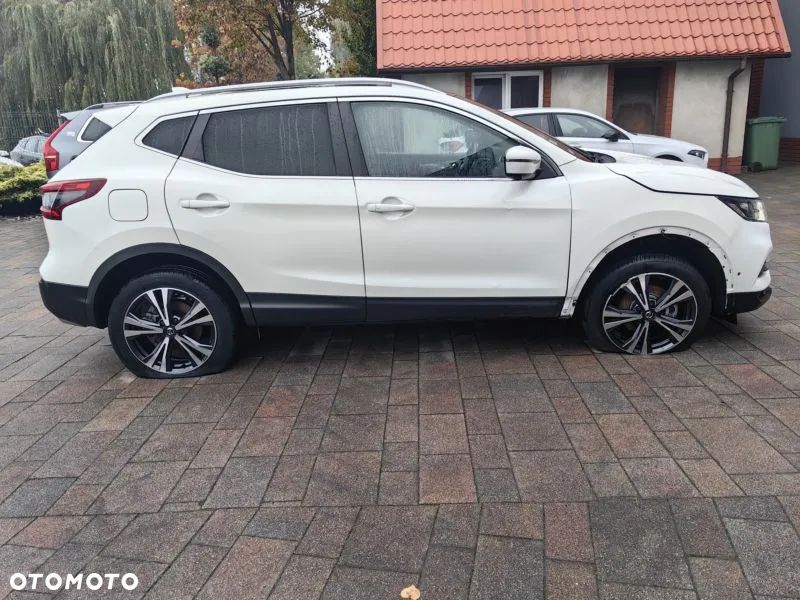 Nissan Qashqai 1.2 DIG-T N-Connecta - 12
