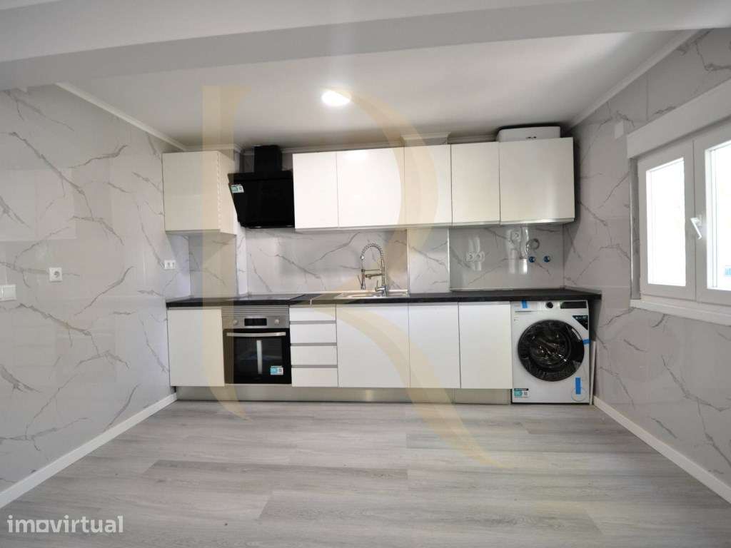 Apartamento T3 no Laranjeiro - Remodelado - Grande imagem: 4/17
