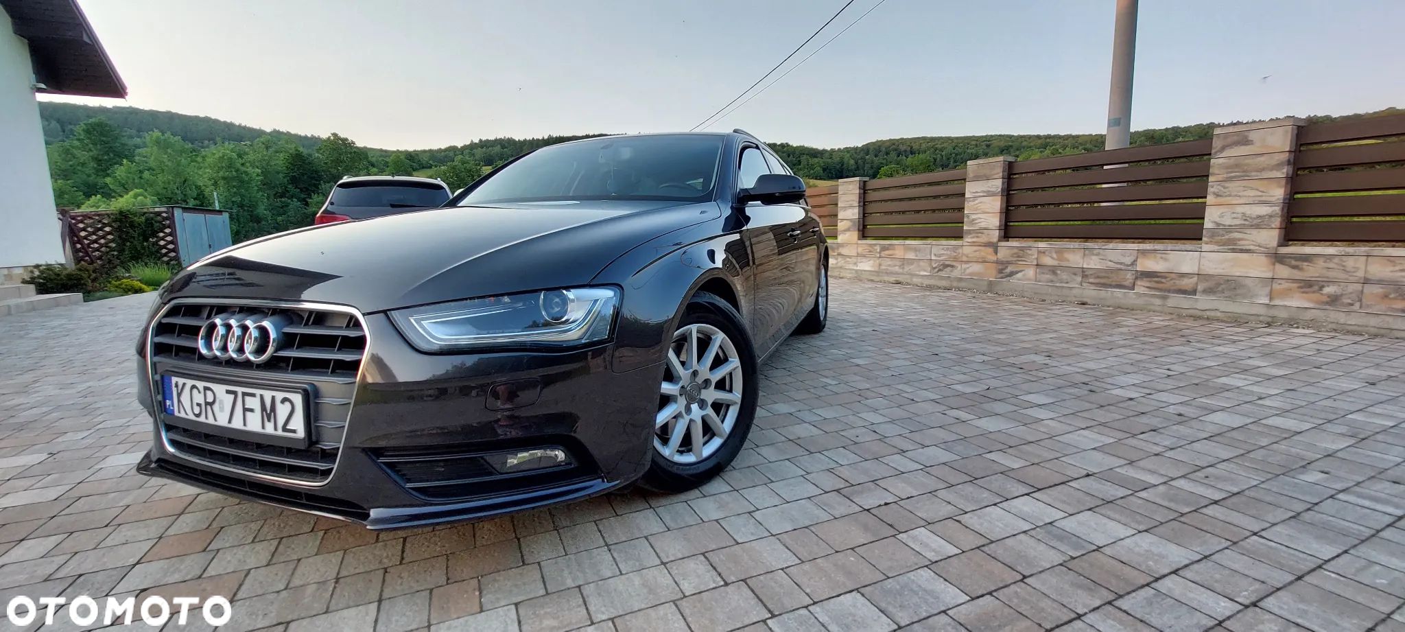 Audi A4 Avant 2.0 TDI ultra DPF Attraction - 1