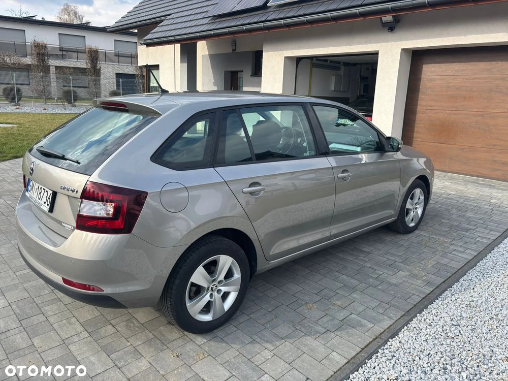 Skoda RAPID Spb 1.0 TSI Drive - 4