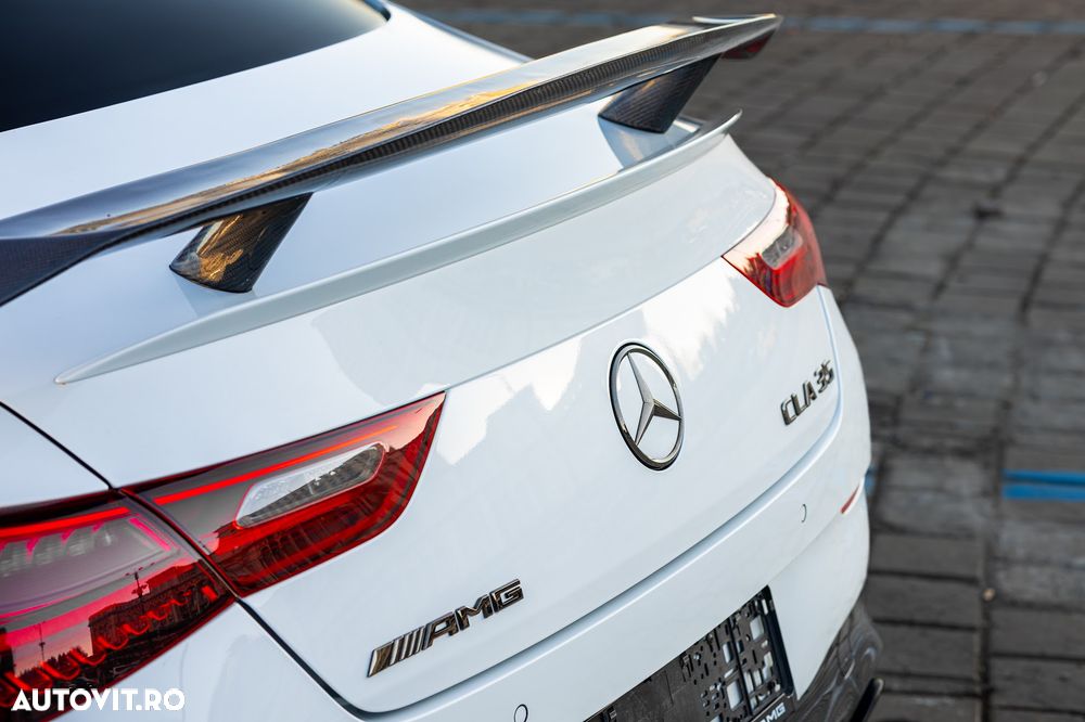 Mercedes-Benz CLA - 4