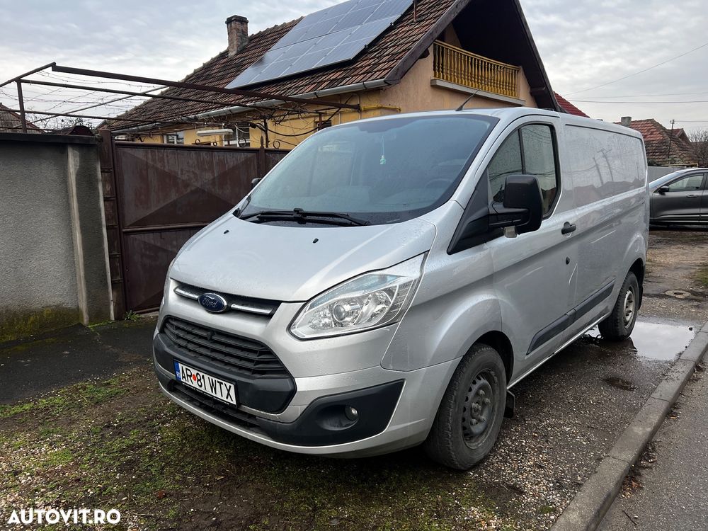 Ford Tranzit Custom - 1