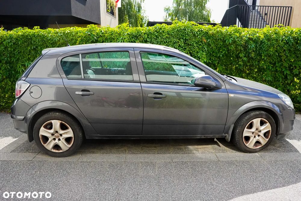 Opel Astra - 4
