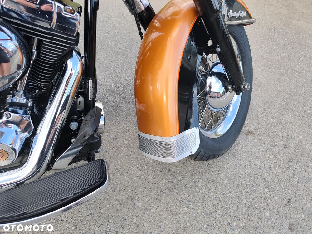 Harley-Davidson Softail Heritage Classic - 28