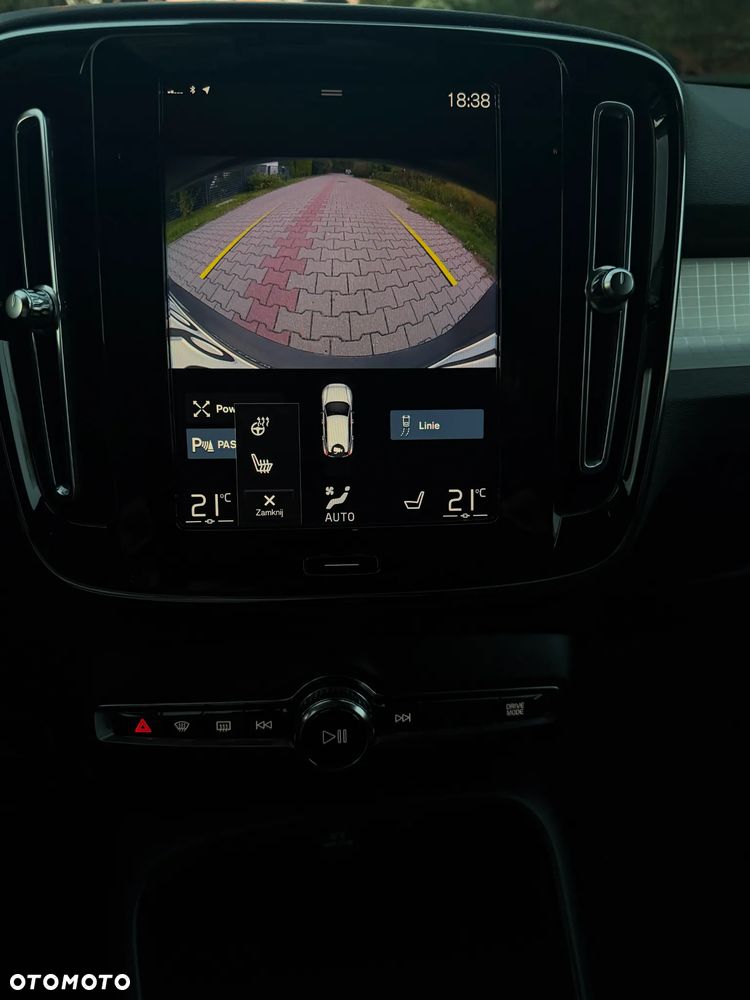 Volvo XC 40 T3 Momentum - 15