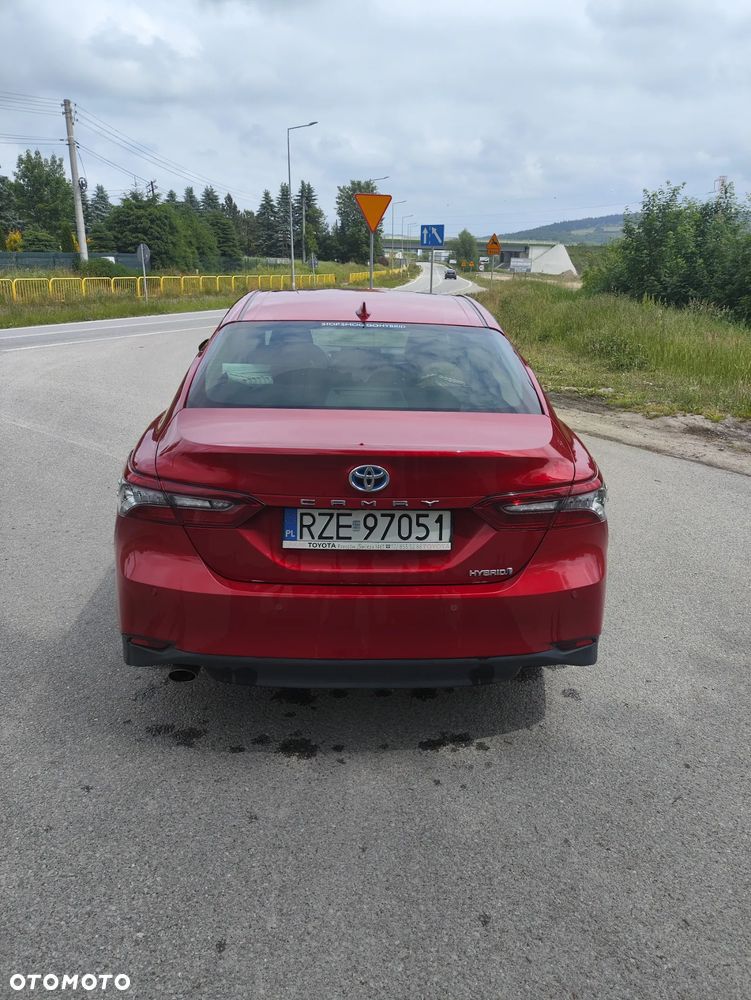 Toyota Camry 2.5 Hybrid Executive CVT - 6