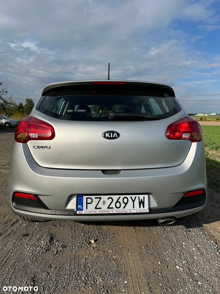 Kia Ceed 1.6 CRDi M - 3