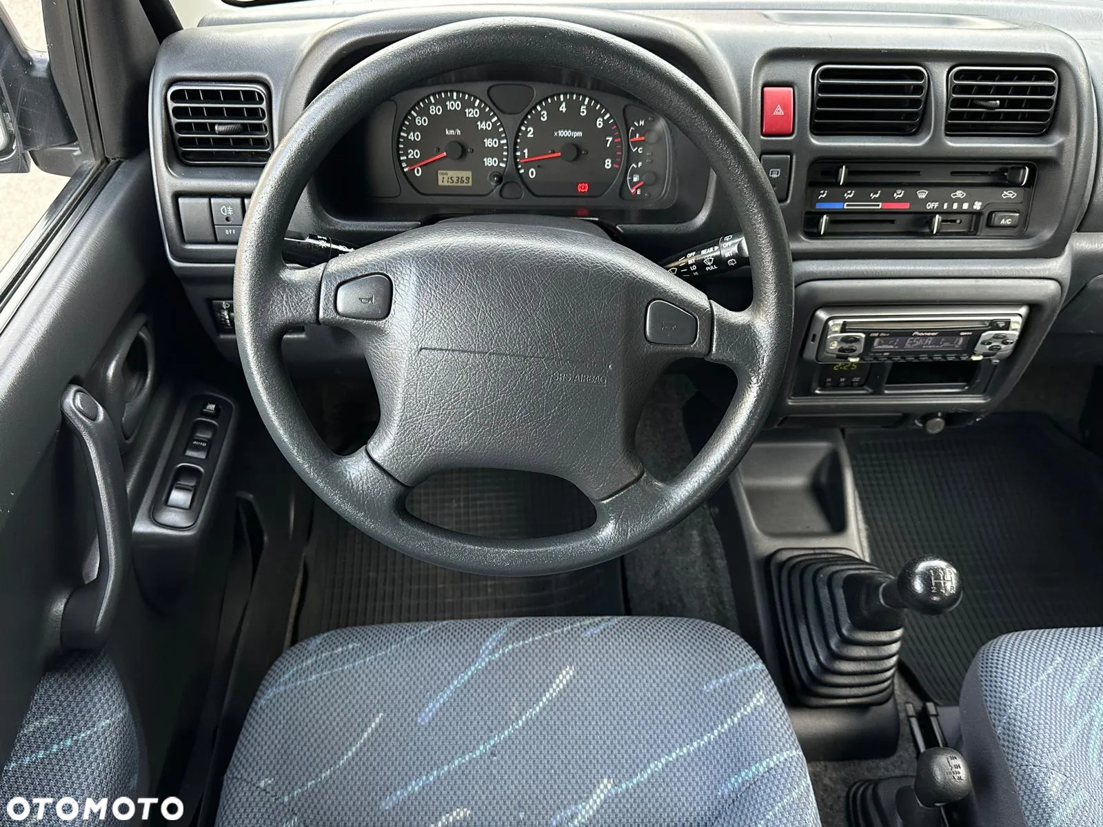 Suzuki Jimny 1.3 - 8