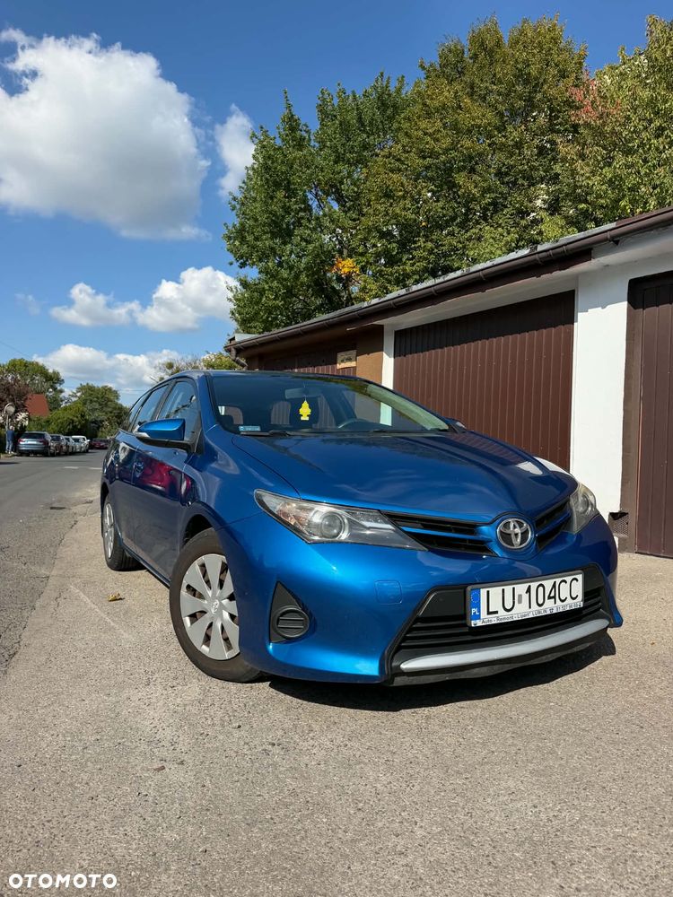 Toyota Auris 1.4 D-4D Life - 2