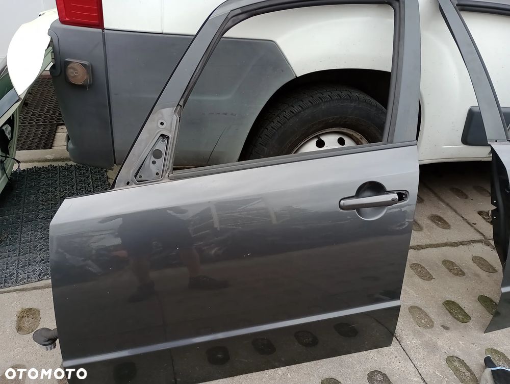 SUZUKI SX4 SEDICI drzwi lewe przednie lewy przód ZY4 - 1