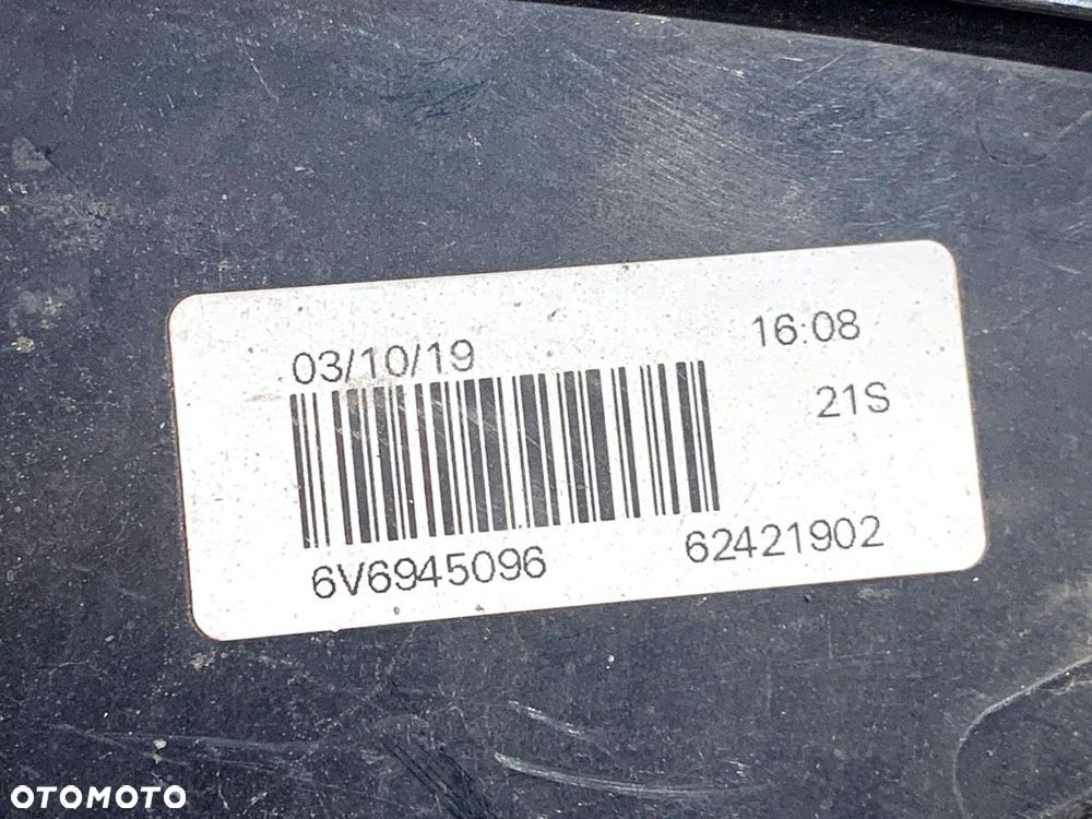 LAMPA PRAWY TYŁ  SKODA FABIA III (NJ3) 2014 - 2022 1.0 55 kW [75 KM] benzyna 2014 - 2022 6V6945096 - 5