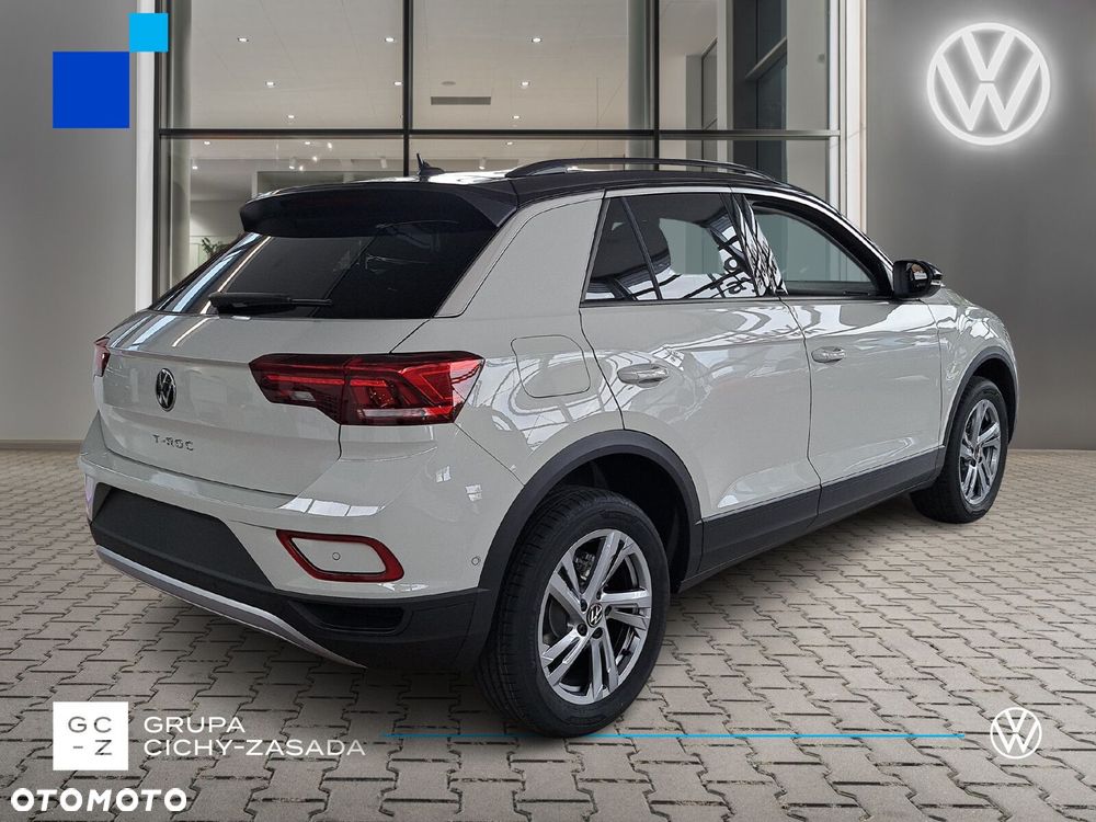 Volkswagen T-Roc - 5
