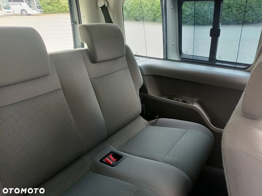 Volkswagen Caddy - 19