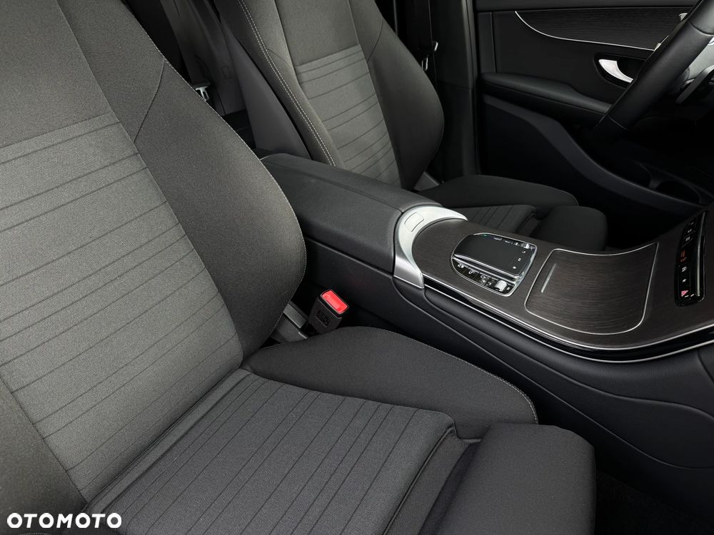 Mercedes-Benz GLC 200 d 4-Matic Business Edition - 13