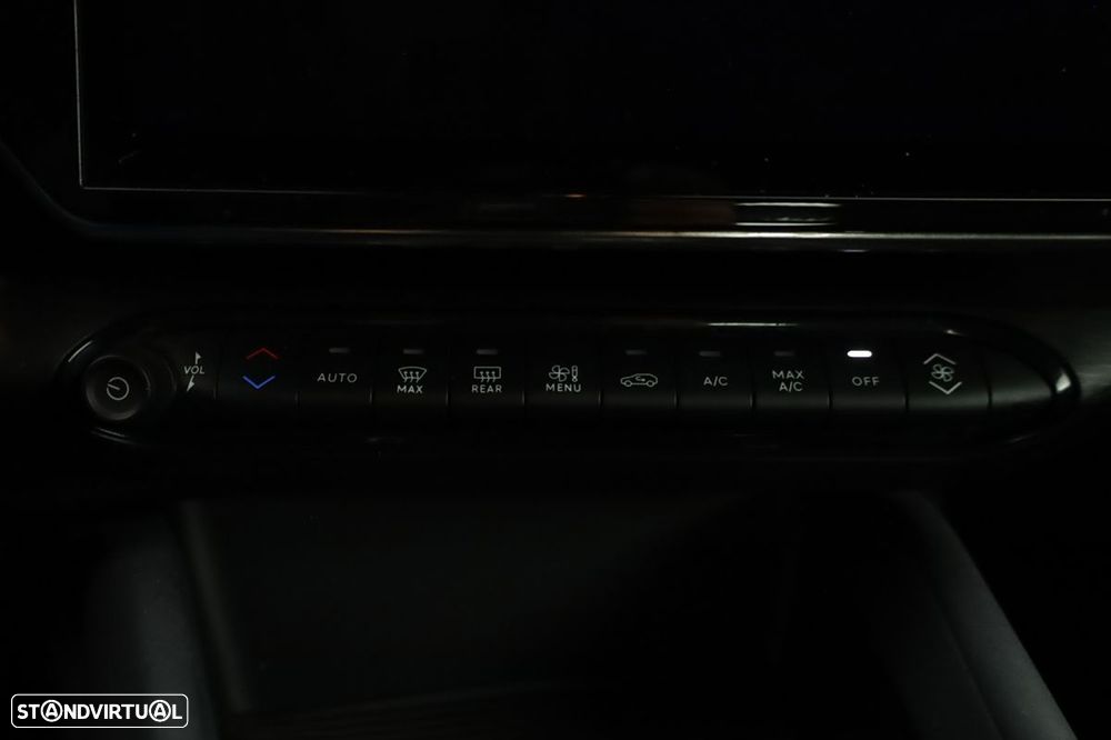 Alfa Romeo Junior Elletrica 50 kWh - 13