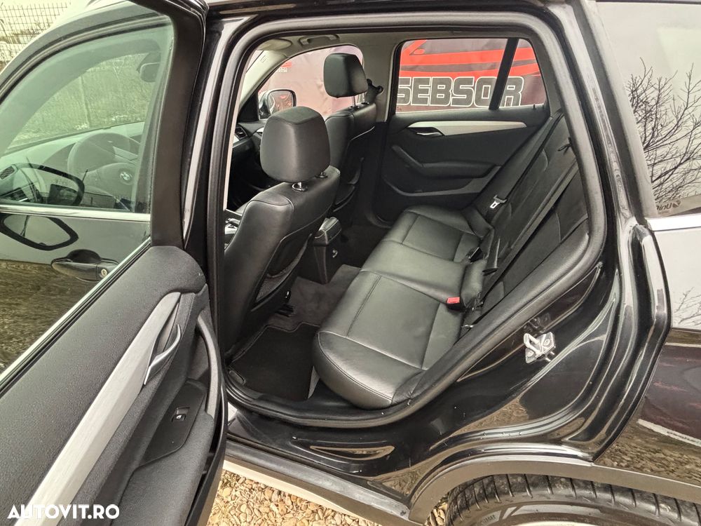 BMW X1 xDrive20d xLine - 14