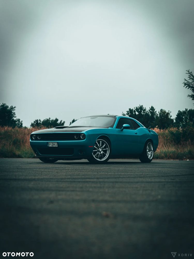 Dodge Challenger 5.7 R/T - 1