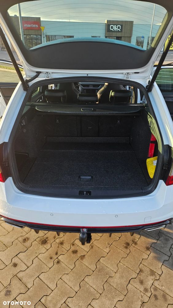 Skoda Octavia 2.0 TDI 4x4 RS Challenge DSG - 14