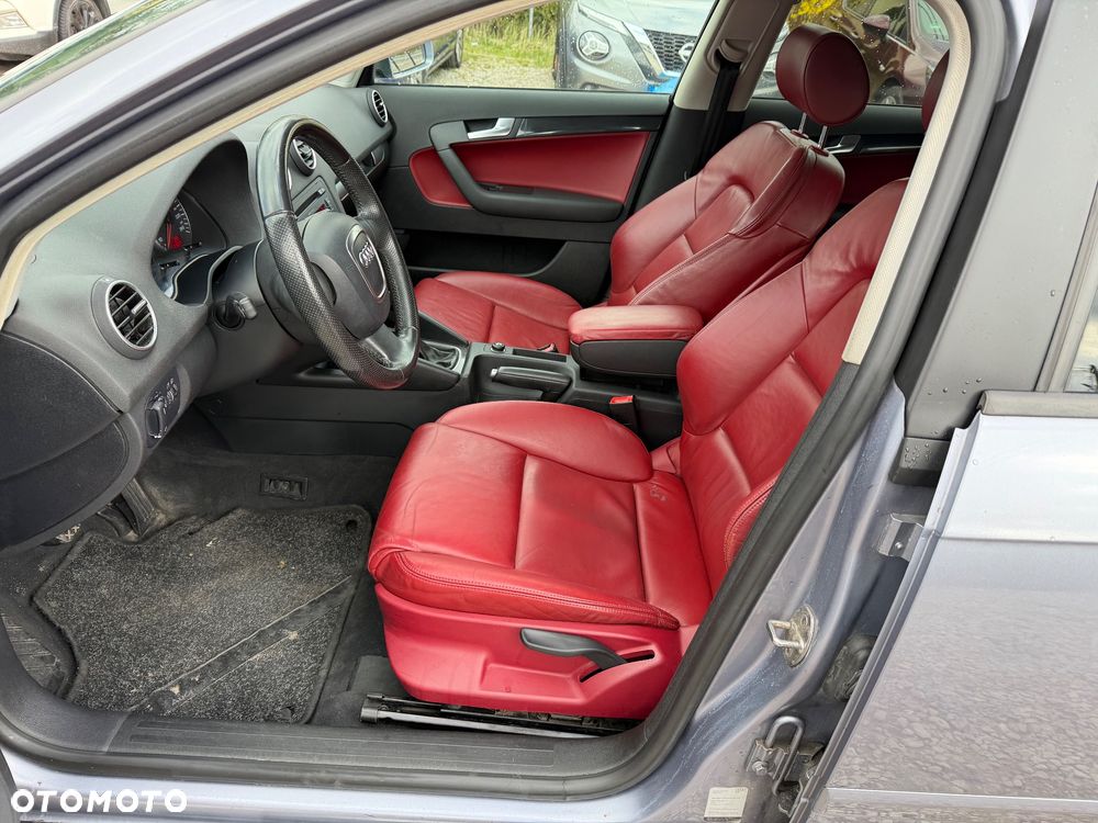 Audi A3 Sportback 1.6 S line Sportpaket plus - 28